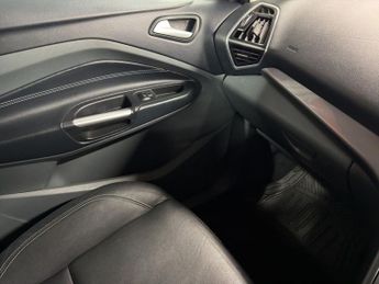 FORD GRAND C-MAX 1.6 TDCi Titanium X MPV 5dr Diesel Manual Euro 5 (115 ps)