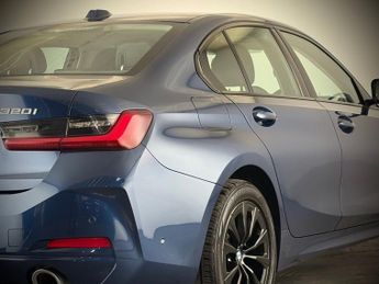BMW 3 SERIES 2.0 320i Sport Saloon 4dr Petrol Auto Euro 6 (s/s) (184 ps)