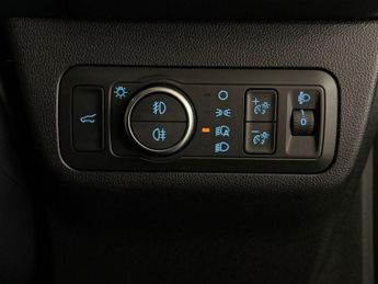FORD KUGA 2.5h Duratec ST-Line X Edition SUV 5dr Petrol Hybrid CVT Euro 6 