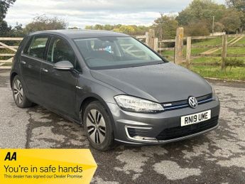 Volkswagen e-Golf 35.8kWh e-Golf Hatchback 5dr Electric Auto (136 ps)