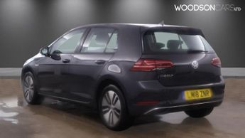 VOLKSWAGEN E-GOLF 35.8kWh e-Golf Hatchback 5dr Electric Auto (136 ps)