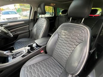 FORD MONDEO 2.0 TDCi Vignale Estate 5dr Diesel Powershift Euro 6 (s/s) (210 