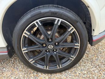 NISSAN JUKE 1.6 DIG-T Nismo SUV 5dr Petrol Manual Euro 5 (200 ps)