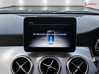 MERCEDES-BENZ GLA CLASS 1.6 GLA200 AMG Line Edition SUV 5dr Petrol 7G-DCT Euro 6 (s/s) (