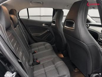 MERCEDES-BENZ GLA CLASS 1.6 GLA180 Urban Edition SUV 5dr Petrol 7G-DCT Euro 6 (s/s) (122