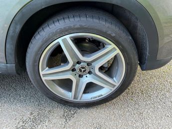 MERCEDES-BENZ GLA 2.1 GLA200d AMG Line SUV 5dr Auto Diesel 7G-DCT Euro 6 (s/s) (13