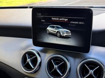 MERCEDES-BENZ GLA 2.1 GLA200d AMG Line SUV 5dr Auto Diesel 7G-DCT Euro 6 (s/s) (13