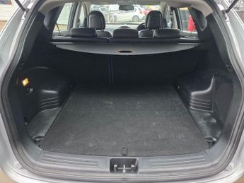 HYUNDAI IX35 1.7 CRDi SE SUV 5dr Diesel Manual Euro 5 (s/s) (Nav) (115 ps)
