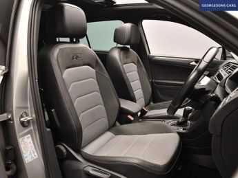 VOLKSWAGEN TIGUAN 2.0 TDI R-Line Tech SUV 5dr Diesel DSG 4Motion Euro 6 (s/s) (150
