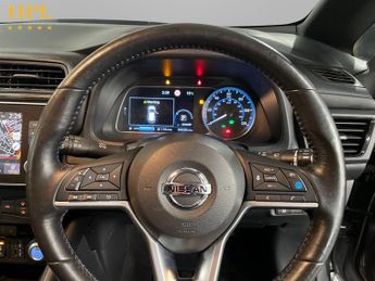 NISSAN LEAF 40kWh Tekna Hatchback 5dr Electric Auto (150 ps)