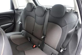 MINI HATCH 1.5 Cooper Classic Hatchback 5dr Petrol Steptronic Euro 6 (s/s) 