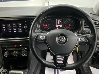VOLKSWAGEN T-ROC 1.5 TSI GPF EVO SE SUV 5dr Petrol Manual Euro 6 (s/s) (150 ps) -