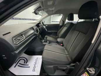 VOLKSWAGEN T-ROC 1.5 TSI GPF EVO SE SUV 5dr Petrol Manual Euro 6 (s/s) (150 ps) -