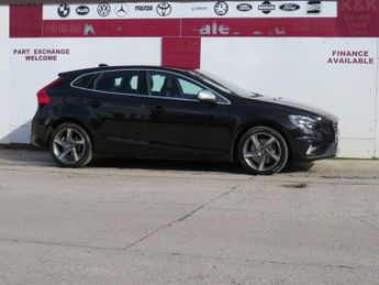 VOLVO V40 1.5 T2 R-Design Hatchback 5dr Petrol Auto Euro 6 (s/s) (122 ps)
