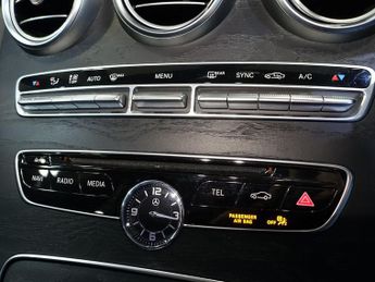 MERCEDES-BENZ C CLASS 1.6 C200d AMG Line Saloon 4dr Diesel G-Tronic+ Euro 6 (s/s) (136