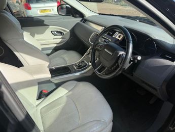 LAND ROVER RANGE ROVER EVOQUE 2.0 TD4 SE Tech SUV 5dr Diesel Auto 4WD Euro 6 (stop/start) (180