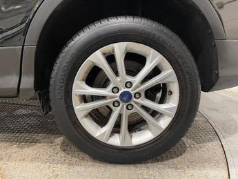 FORD KUGA 1.5T EcoBoost Titanium SUV 5dr Petrol Auto AWD Euro 6 (s/s) (182