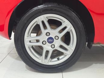 FORD FIESTA 1.25 Zetec Hatchback 3dr Petrol Manual (124 g/km, 81 bhp)