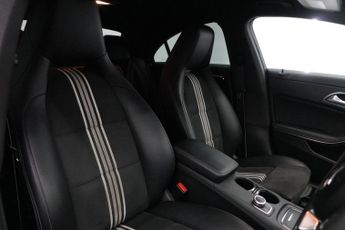 MERCEDES-BENZ CLA 1.6 CLA180 WhiteArt Coupe 4dr Petrol 7G-DCT Euro 6 (s/s) (122 ps