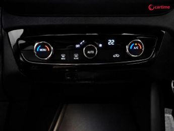 VAUXHALL CORSA-E 50kWh SRi Nav Premium Hatchback 5dr Electric Auto (7.4Kw Charger