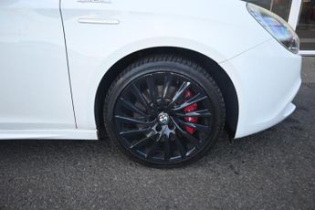 ALFA ROMEO GIULIETTA 1.4 TB MultiAir Sportiva Hatchback 5dr Petrol Manual Euro 5 (s/s