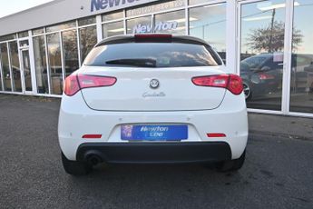 ALFA ROMEO GIULIETTA 1.4 TB MultiAir Sportiva Hatchback 5dr Petrol Manual Euro 5 (s/s