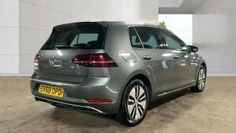VOLKSWAGEN E-GOLF 35.8kWh e-Golf Hatchback 5dr Electric Auto (136 ps)