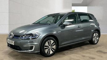 VOLKSWAGEN E-GOLF 35.8kWh e-Golf Hatchback 5dr Electric Auto (136 ps)