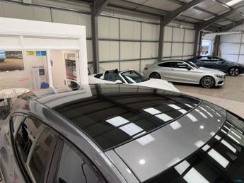 JAGUAR E-PACE 2.0 D150 Chequered Flag SUV 5dr Diesel Auto AWD Euro 6 (s/s) (15