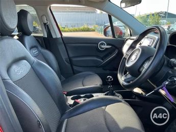 FIAT 500X 1.6 MultiJetII Cross SUV 5dr Diesel Manual Euro 6 (s/s) (120 ps)