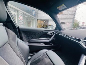 BMW 2 SERIES 2.0 220i M Sport Coupe 2dr Petrol Auto Euro 6 (s/s) (184 ps)