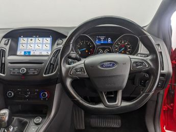 FORD FOCUS 1.0T EcoBoost ST-Line Hatchback 5dr Petrol Manual Euro 6 (s/s) (