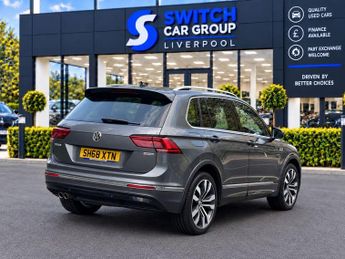 VOLKSWAGEN TIGUAN 2.0 TDI R-Line SUV 5dr Diesel DSG 4Motion Euro 6 (s/s) (150 ps)