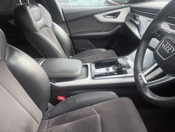 AUDI Q8 3.0 TDI V6 50 S line SUV 5dr Diesel Tiptronic quattro Euro 6 (s/