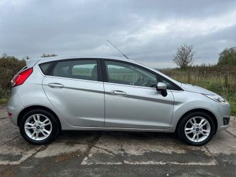 FORD FIESTA 1.25 Zetec Hatchback 5dr Petrol Manual Euro 6 (82 ps)