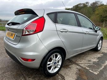 FORD FIESTA 1.25 Zetec Hatchback 5dr Petrol Manual Euro 6 (82 ps)