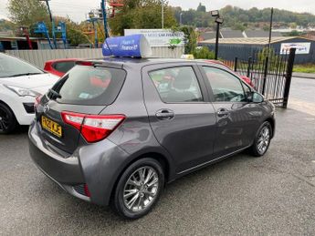 TOYOTA YARIS 1.5 VVT-i Icon Hatchback 5dr Petrol CVT Euro 6 (111 ps)