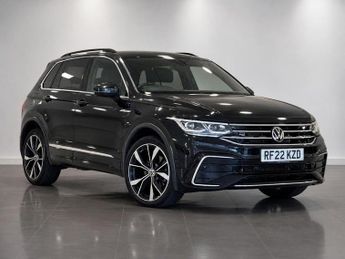 Volkswagen Tiguan 1.5 TSI R-Line SUV 5dr Petrol DSG Euro 6 (s/s) (150 ps) Front / 