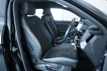 AUDI A1 1.0 TFSI 25 S line Sportback 5dr Petrol S Tronic Euro 6 (s/s) (9