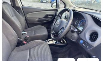 TOYOTA YARIS 1.5 VVT-h Design Hatchback 5dr Petrol Hybrid E-CVT Euro 6 (101 p
