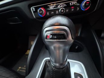 AUDI A3 1.5 TFSI CoD Sport Saloon 4dr Petrol S Tronic Euro 6 (s/s) (150 