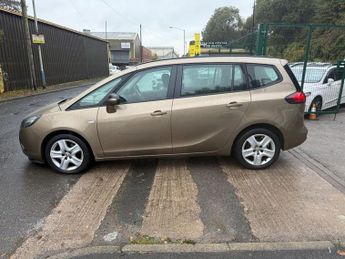 VAUXHALL ZAFIRA TOURER 2.0 CDTi ecoFLEX Exclusiv MPV 5dr Diesel Manual Euro 5 (s/s) (13