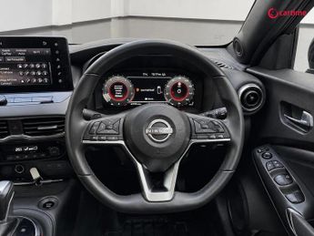NISSAN JUKE 1.0 DIG-T N-Connecta SUV 5dr Petrol DCT Auto Euro 6 (s/s) (114 p