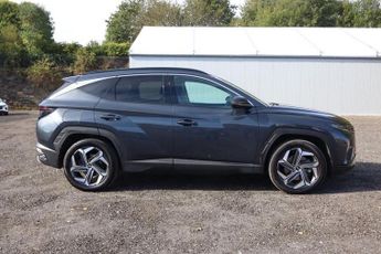 HYUNDAI TUCSON 1.6 T-GDi 13.8kWh Ultimate SUV 5dr Petrol Plug-in Hybrid Auto 4W