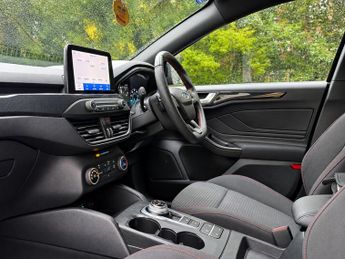 FORD FOCUS 1.5 EcoBlue ST-Line Hatchback 5dr Diesel Auto Euro 6 (s/s) (120 