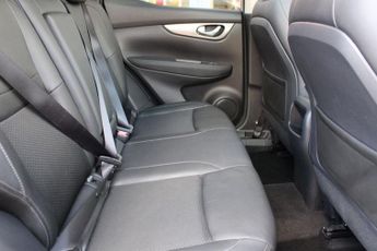NISSAN QASHQAI 1.3 DIG-T Tekna SUV 5dr Petrol Manual Euro 6 (s/s) (160 ps)