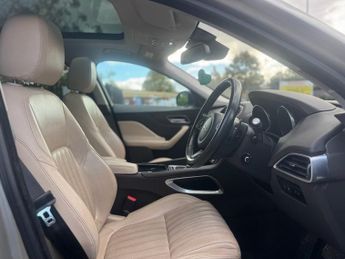 JAGUAR F-PACE 2.0 D180 Portfolio SUV 5dr Diesel Auto AWD Euro 6 (s/s) (180 ps)