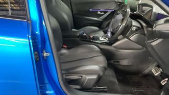 PEUGEOT E-2008 50kWh GT SUV 5dr Electric Auto (136 ps)