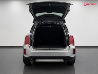 MINI COUNTRYMAN 1.5 Cooper Exclusive SUV 5dr Petrol Steptronic Euro 6 (s/s) (136