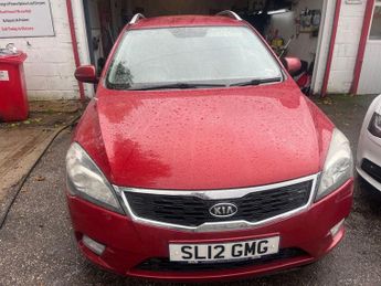 KIA CEED 1.6 CRDi EcoDynamics 2 Sports Wagon 5dr Diesel Manual Euro 5 (s/